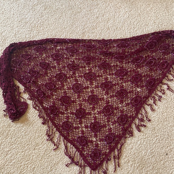 BOUTIQUE PIECE LARGE BEADED SCARF/SHAWL - Picture 4 of 6